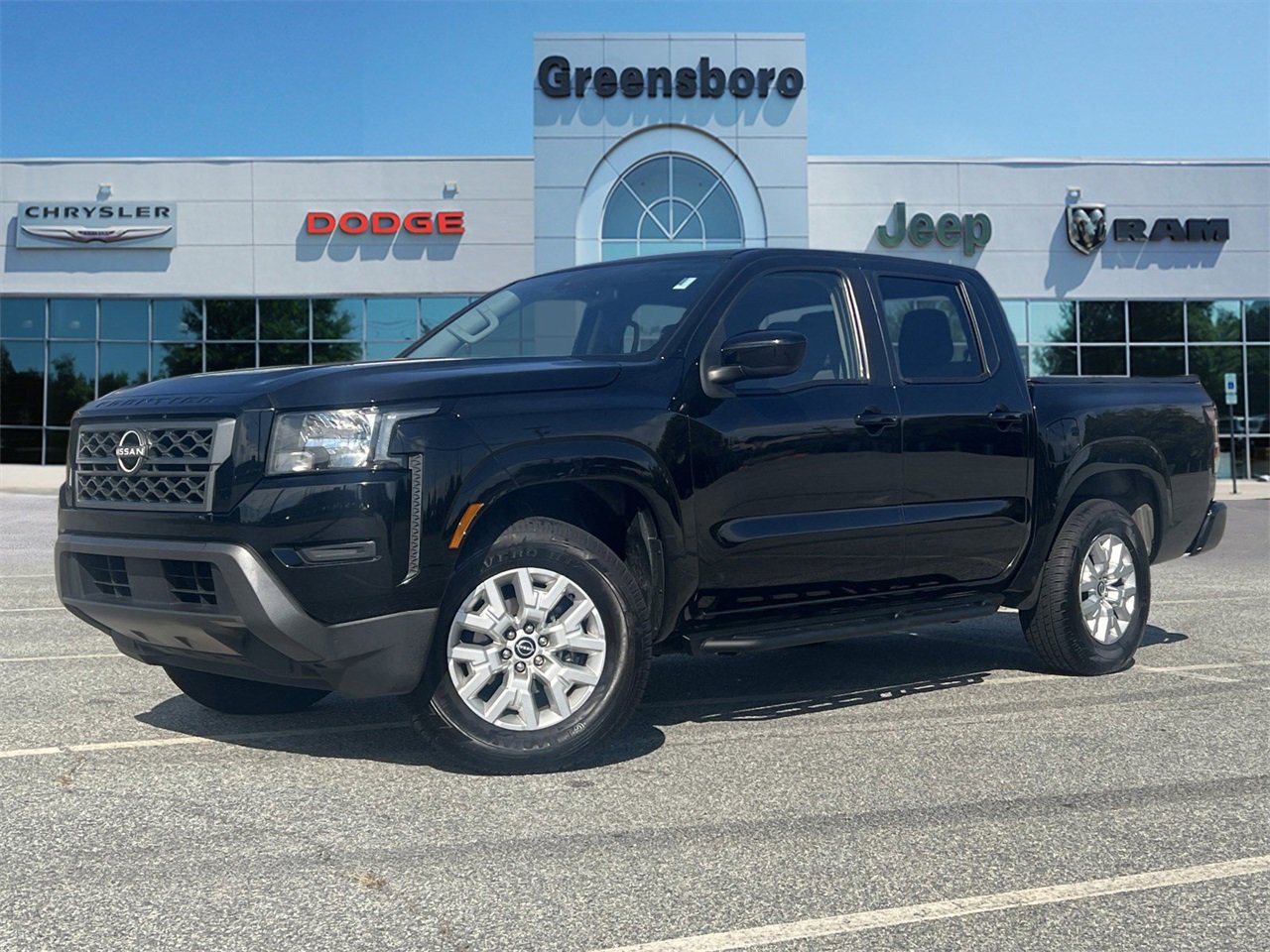Used 2022 Nissan Frontier SV