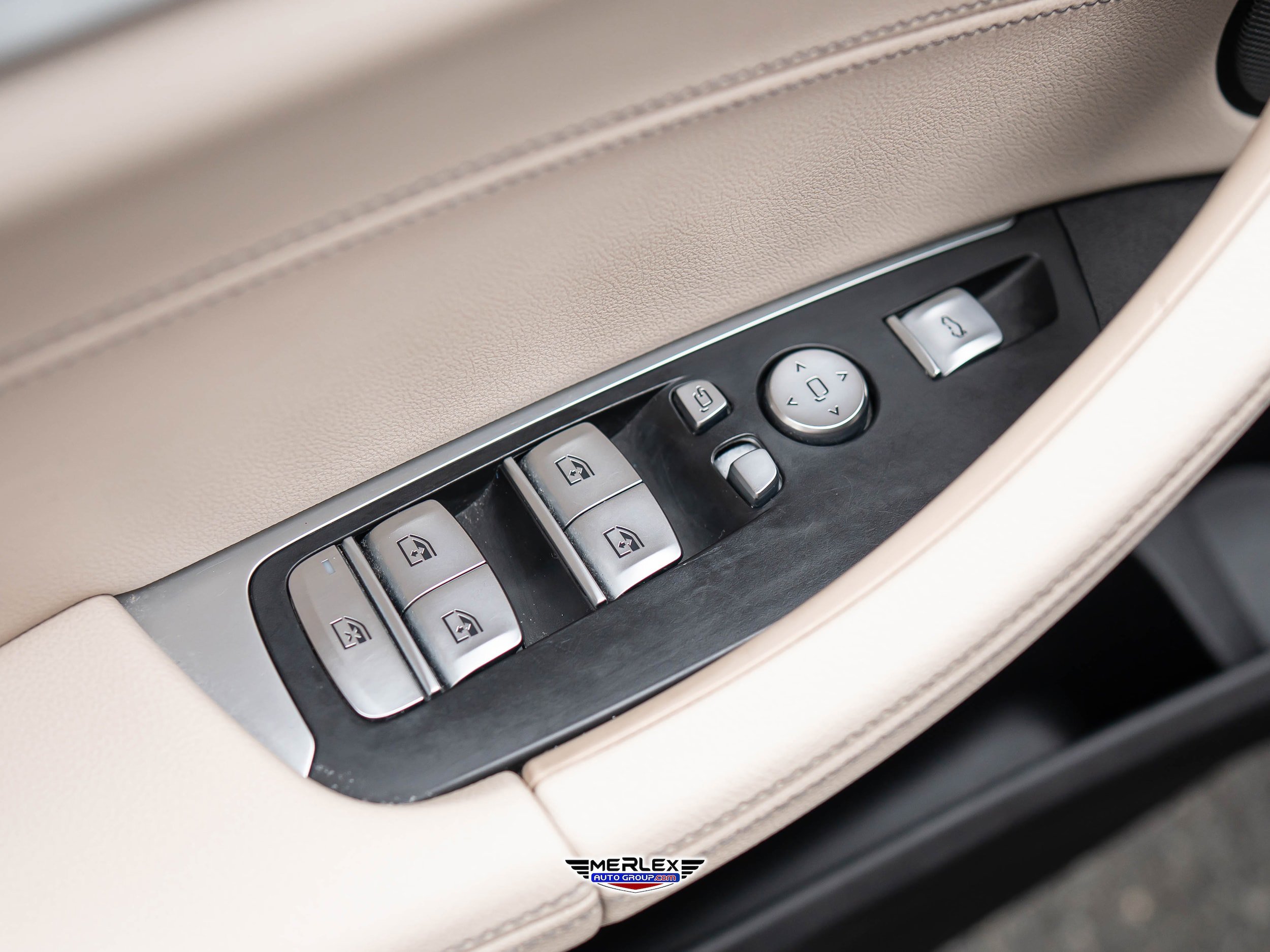 Used 2022 BMW X4 M40i w/ Premium Package image 44
