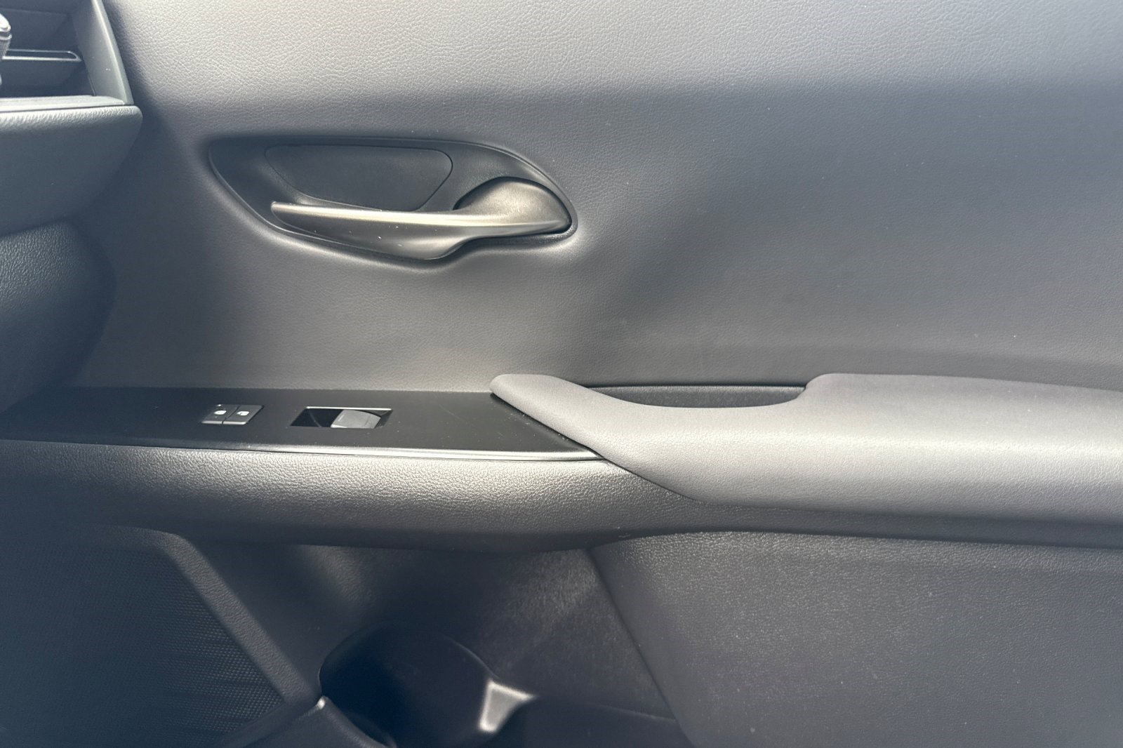 Certified 2024 Lexus UX 250h FWD image 21