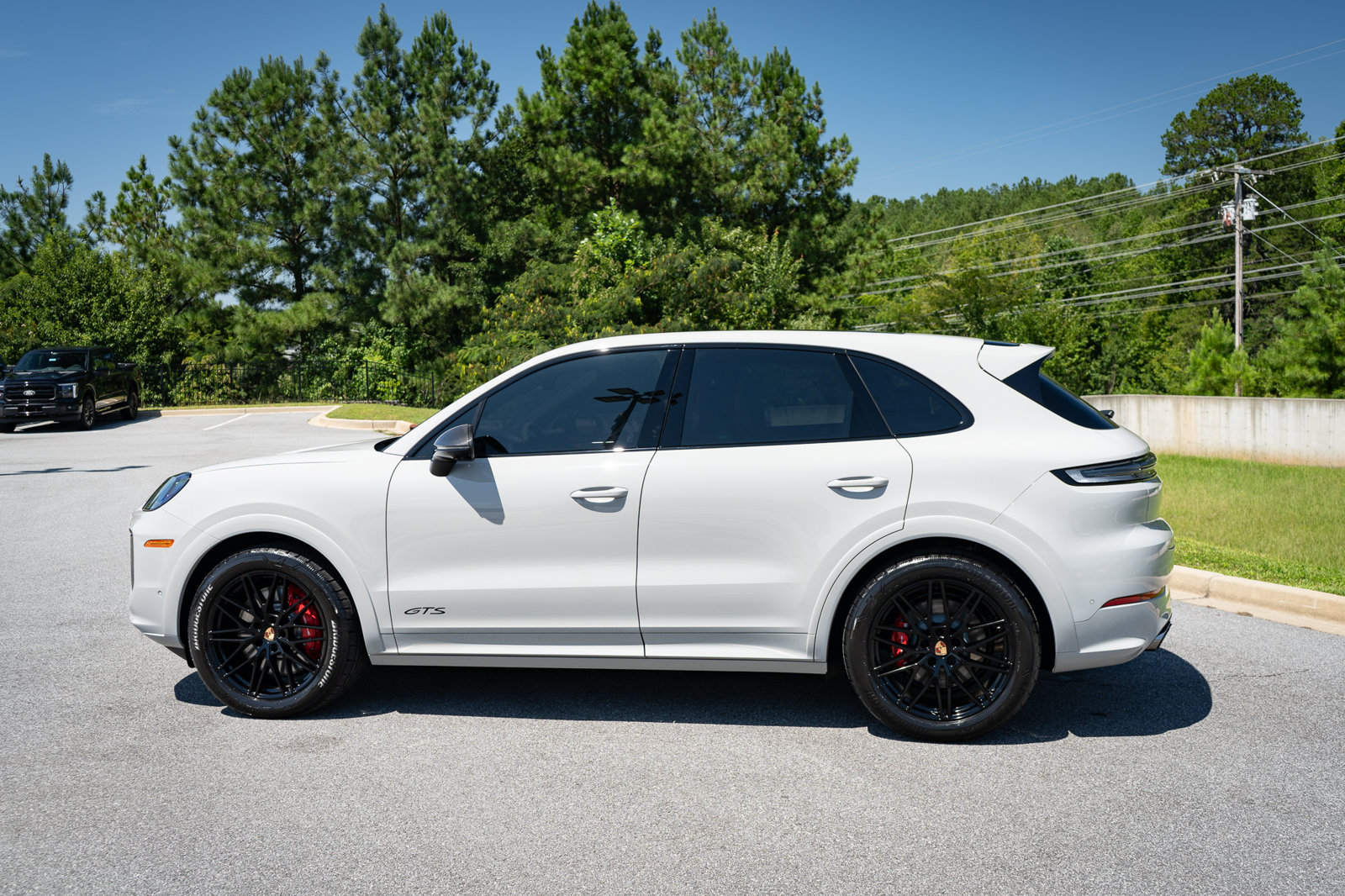 Used 2023 Porsche Cayenne GTS AWD/4WD image 19