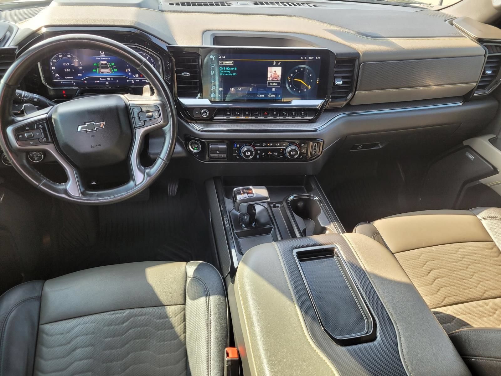 Used 2022 Chevrolet Silverado 1500 ZR2 w/ Technology Package AWD/4WD image 16