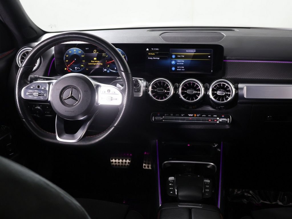 Used 2023 Mercedes-Benz GLB 250 w/ AMG Line image 30