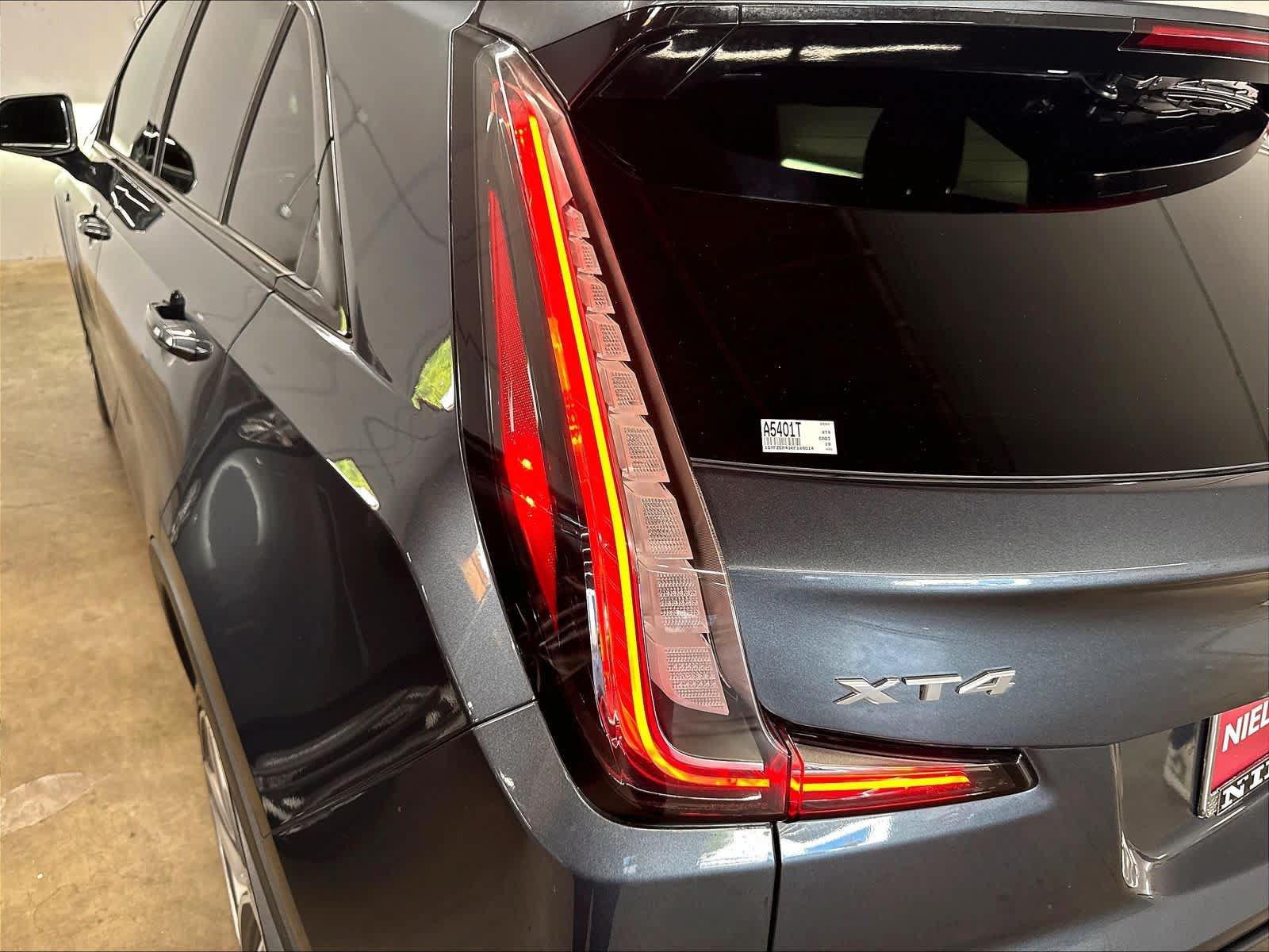 Used 2019 Cadillac XT4 Sport w/ Cold Weather Package FWD image 30
