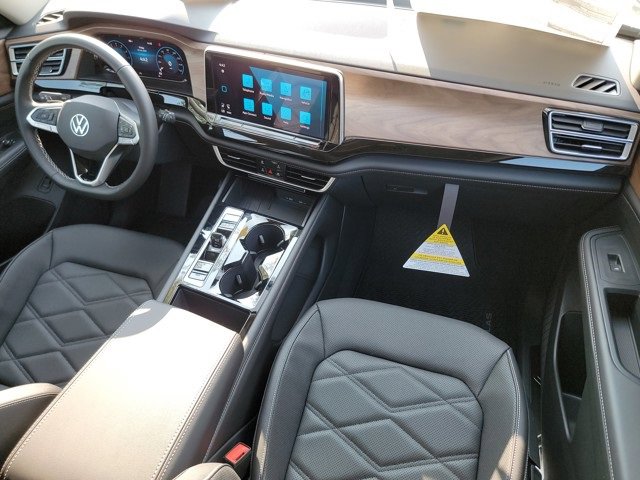 New 2026 Volkswagen Atlas SE image 32