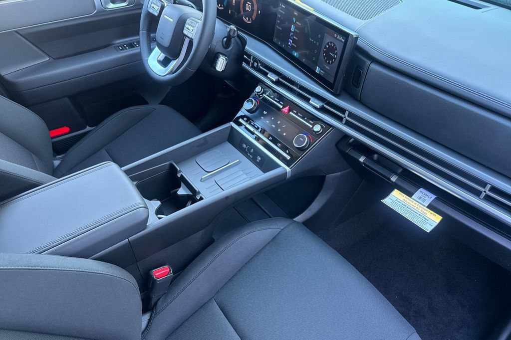 New 2026 Hyundai Santa Fe SE FWD image 16