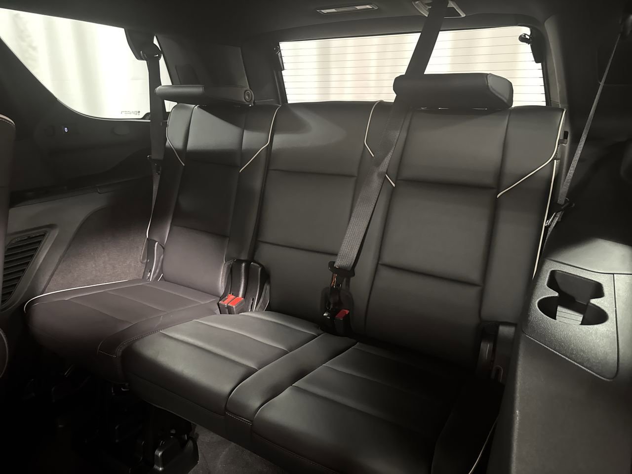 Used 2024 Cadillac Escalade Sport image 33