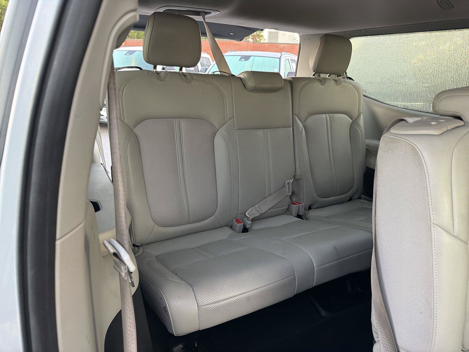 Used 2024 Jeep Wagoneer Series II w/ Flexible Seating Group RWD image 14