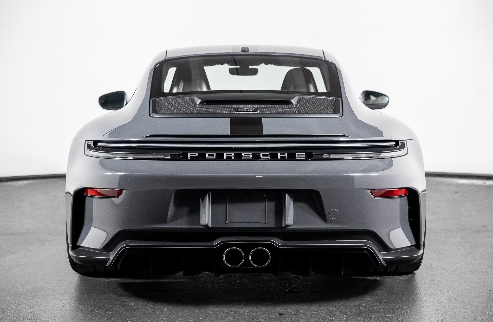 Used 2025 Porsche 911 GT3 RWD image 22