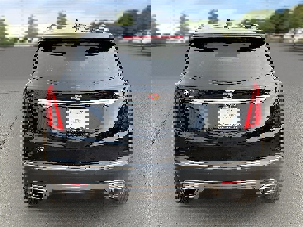 New 2025 Cadillac XT5 Premium Luxury image 6