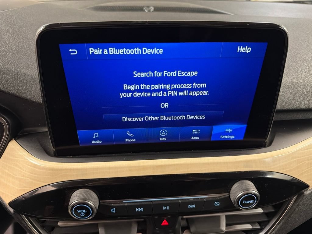 Used 2022 Ford Escape Titanium w/ Titanium Elite Package AWD/4WD image 10