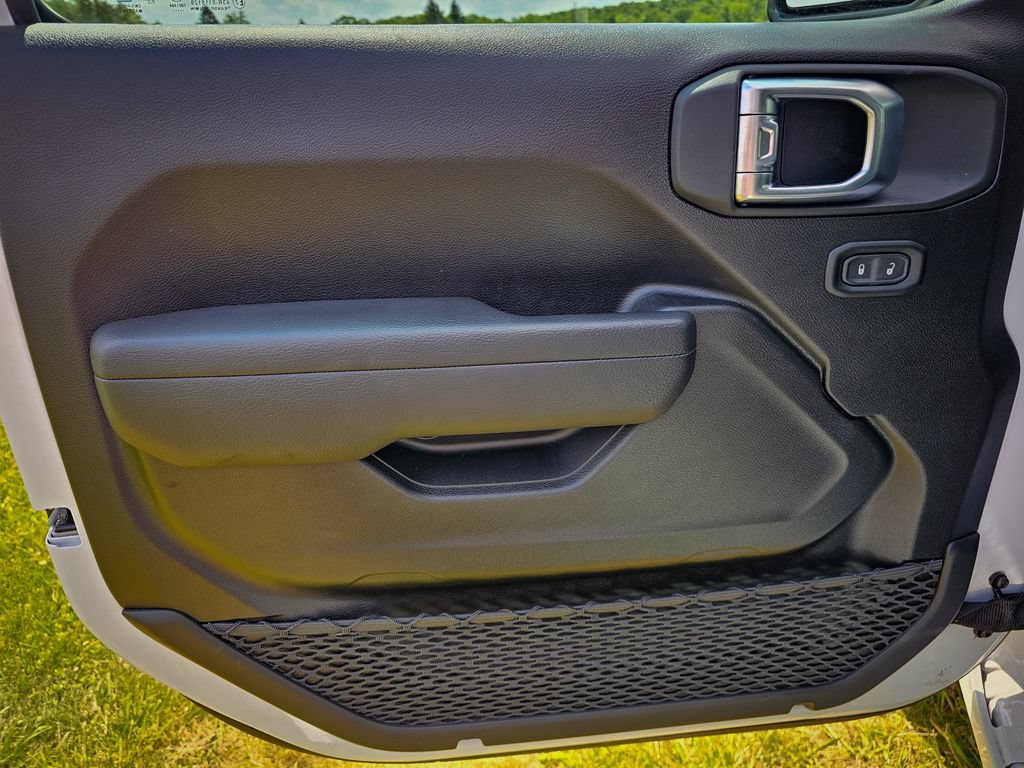 New 2026 Jeep Wrangler Sport AWD/4WD image 9