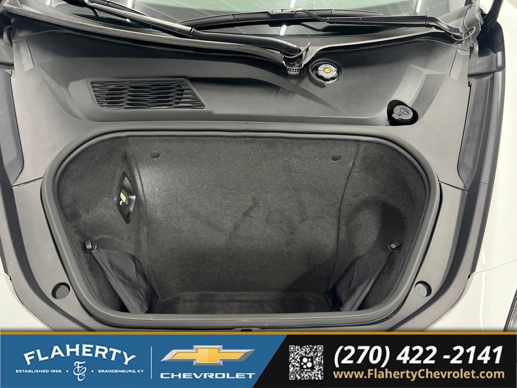 Used 2025 Chevrolet Corvette Z06 RWD image 16
