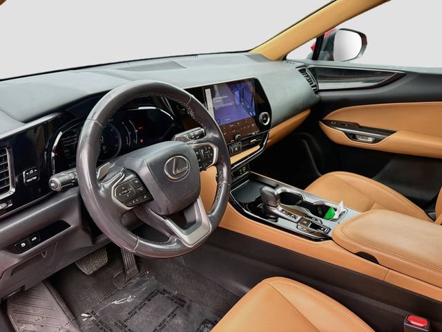 Used 2024 Lexus NX 250 FWD w/ Towing Package (2000 Lbs) image 9