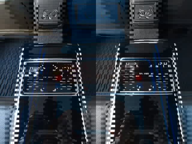 Used 2020 Audi A8 L 3.0T w/ Executive Package image 15