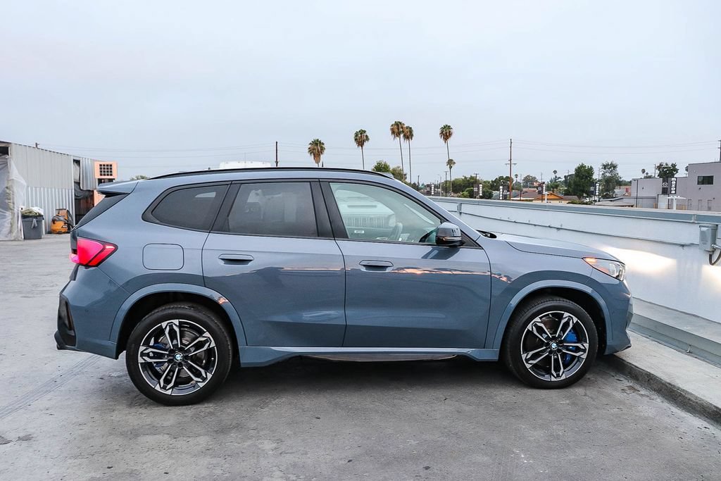 Used 2024 BMW X1 M35i w/ Shadowloine Package AWD/4WD image 13