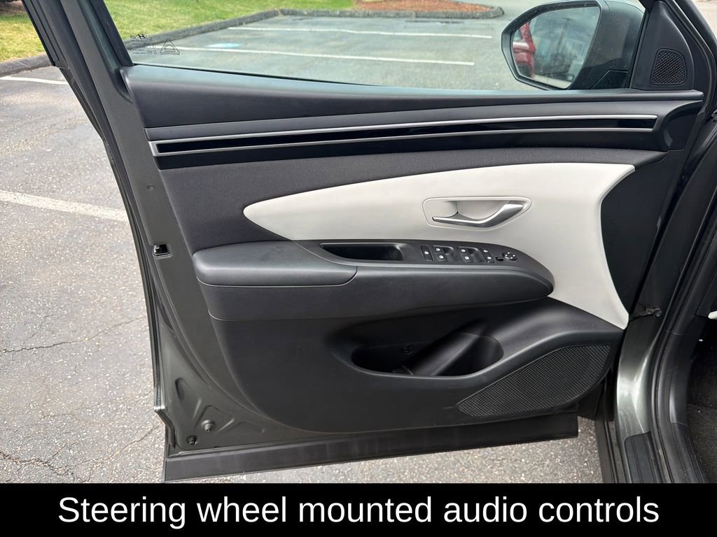 Used 2023 Hyundai Tucson SEL w/ Convenience Package image 10