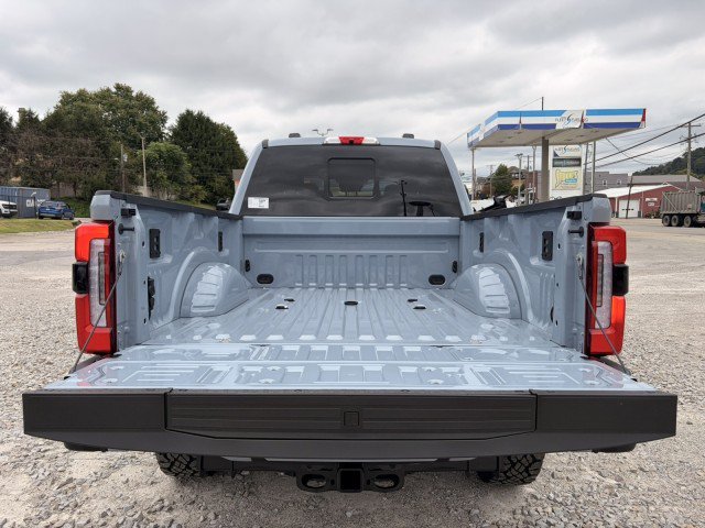 New 2027 Ford F250 Platinum w/ Tremor Off-Road Package AWD/4WD image 8