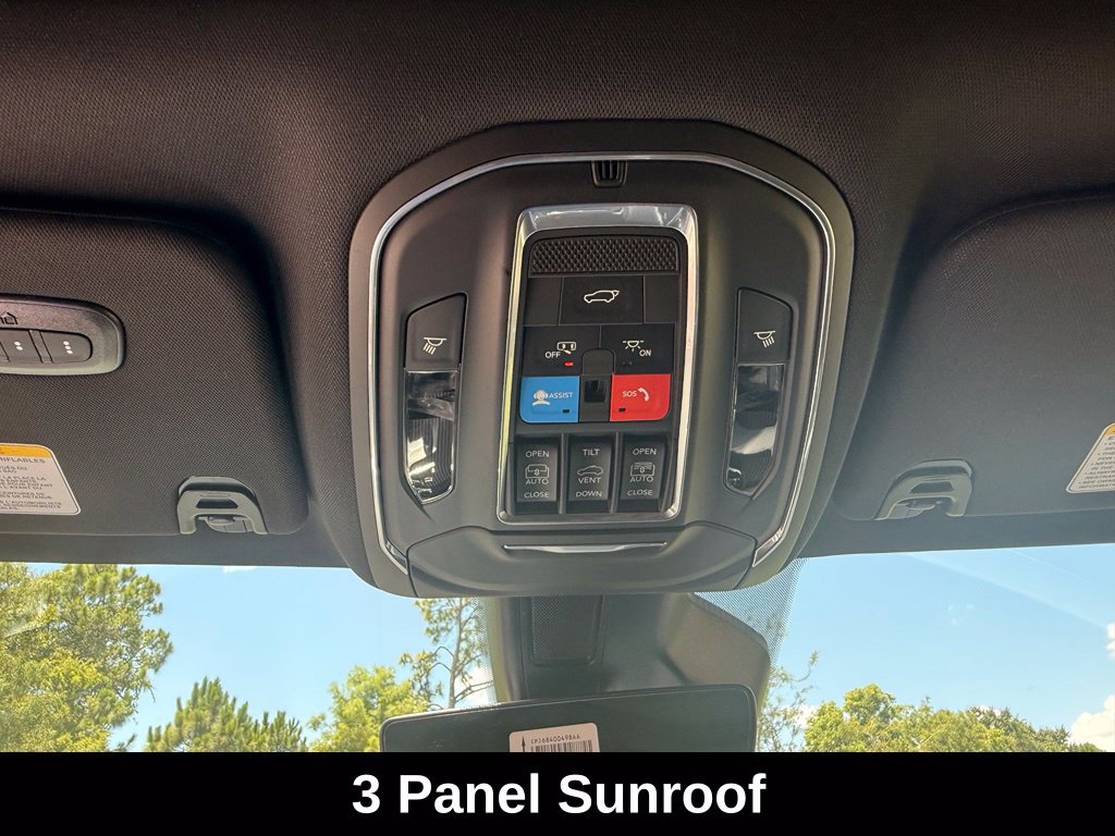 New 2026 Jeep Grand Wagoneer Limited AWD/4WD image 11