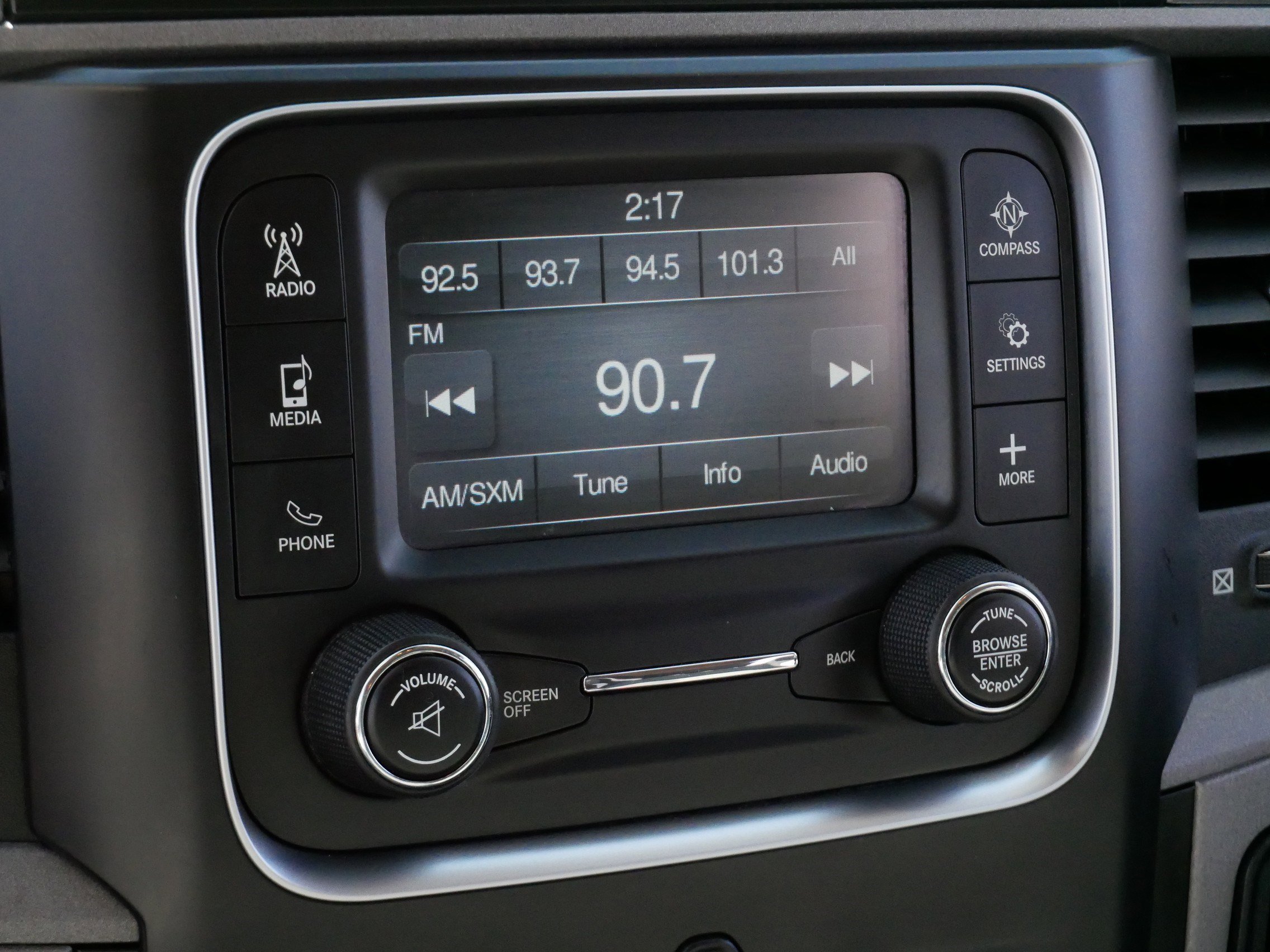 Used 2017 RAM 1500 Express w/ Express Value Package image 23