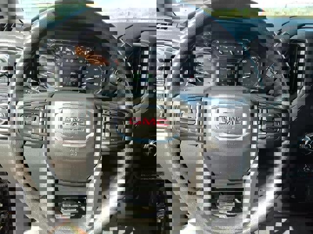 Used 2022 GMC Sierra 1500 Pro w/ Sierra Value Package image 9