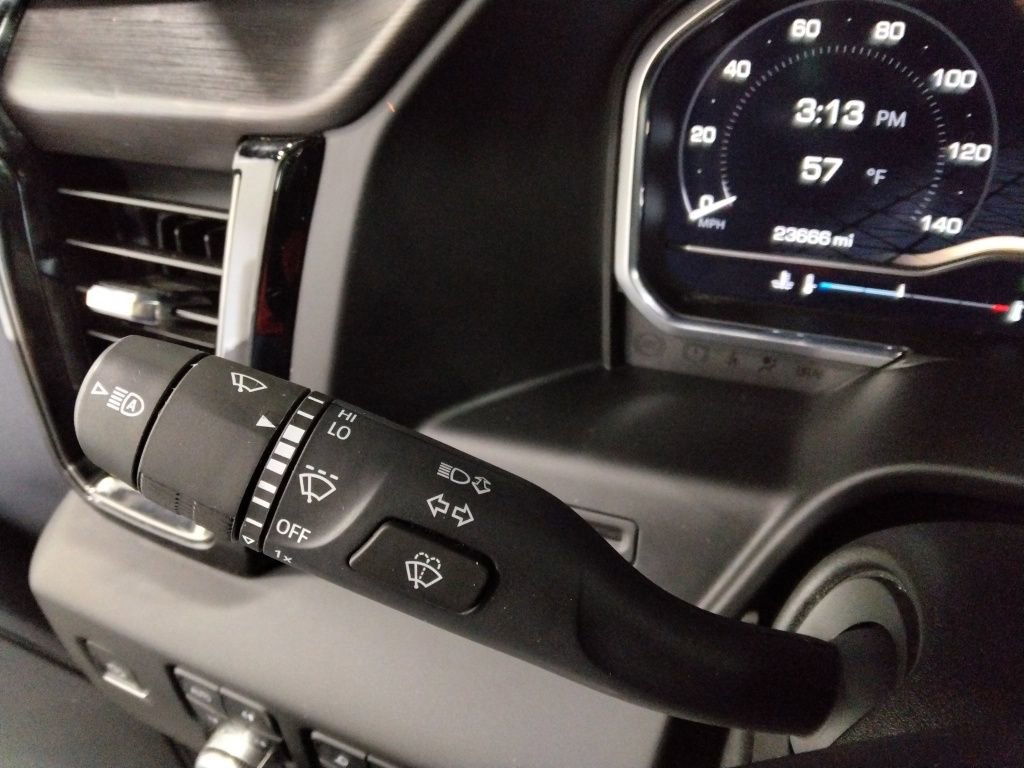 Used 2025 GMC Sierra 2500 AT4 image 13