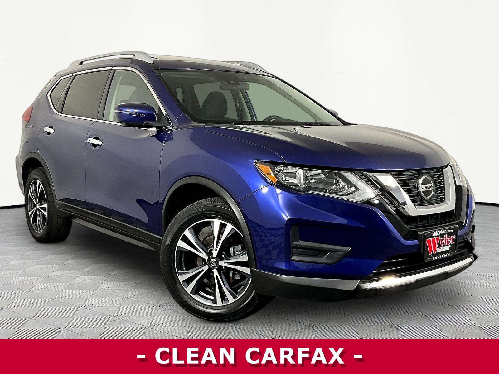 Used 2019 Nissan Rogue SV w/ Sun & Sound Touring Package AWD/4WD video 3