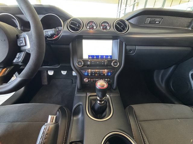 Used 2020 Ford Mustang Shelby GT350 w/ Technology Package RWD image 11