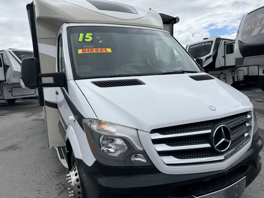 Used 2014 Mercedes-Benz Sprinter 3500 image 5