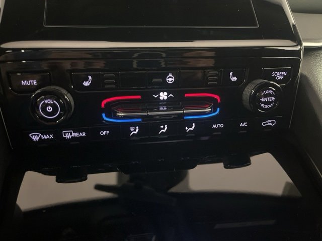 New 2025 Jeep Grand Cherokee Laredo X w/ Luxury Tech Group I image 17