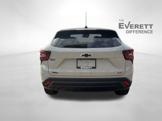 New 2026 Chevrolet Trax RS w/ Driver Confidence Package FWD image 6