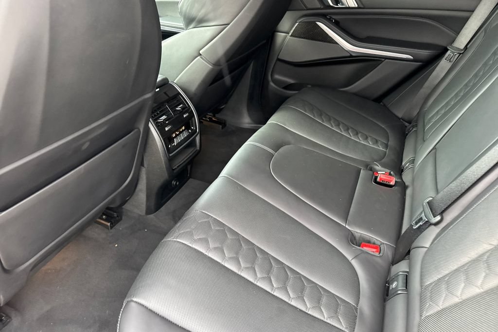 Used 2023 BMW X5 M w/ Executive Package AWD/4WD image 5