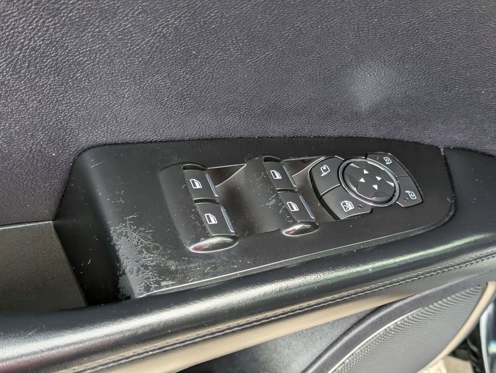 Used 2017 Lincoln MKX Reserve image 16