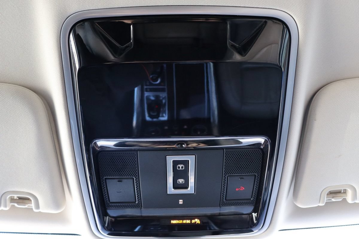Used 2018 Land Rover Range Rover Sport SE AWD/4WD image 23