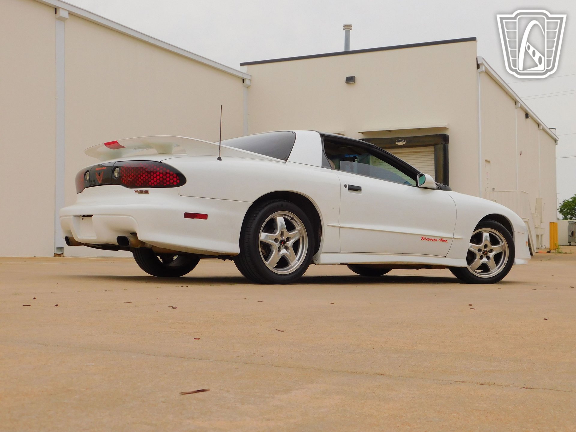 Used 1996 Pontiac Firebird Coupe image 23
