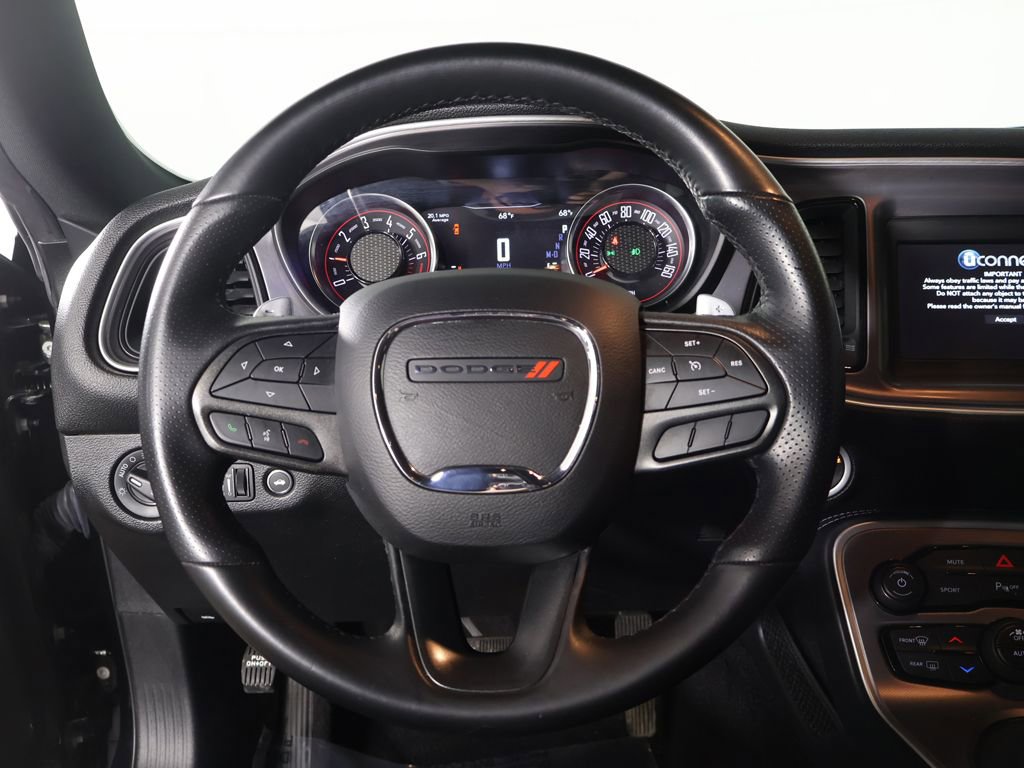 Used 2022 Dodge Challenger GT RWD image 31