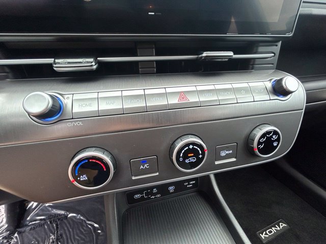 Certified 2026 Hyundai Kona SE FWD image 22