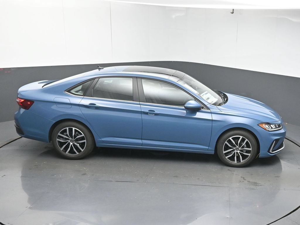 New 2026 Volkswagen Jetta SE FWD image 46