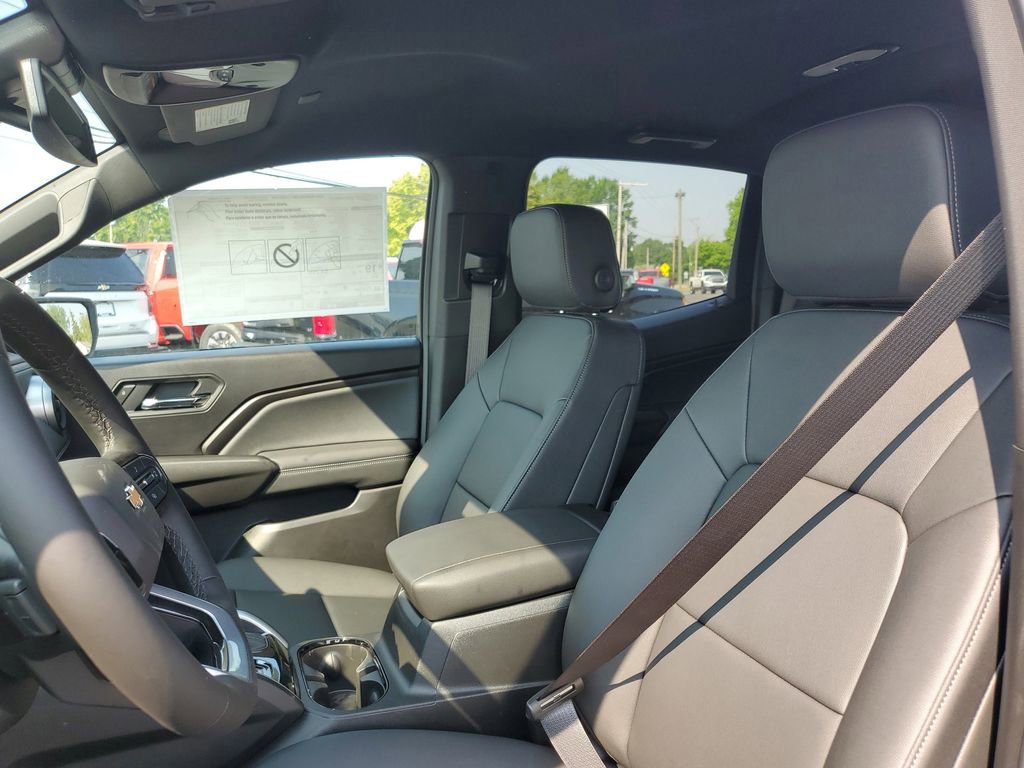 New 2025 Chevrolet Colorado LT w/ LT Convenience Package image 7