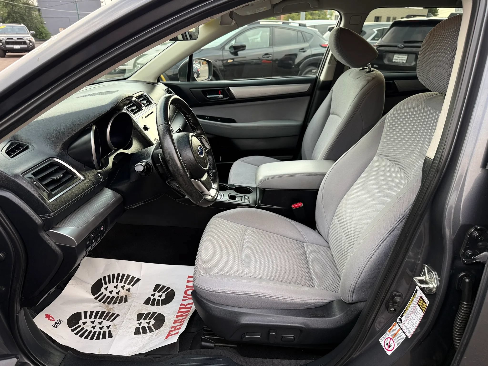 Used 2018 Subaru Outback 2.5i Premium AWD/4WD image 12