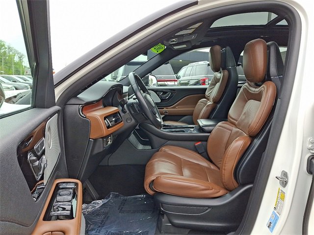 Used 2020 Lincoln Aviator Reserve w/ Equipment Group 201A AWD/4WD image 13