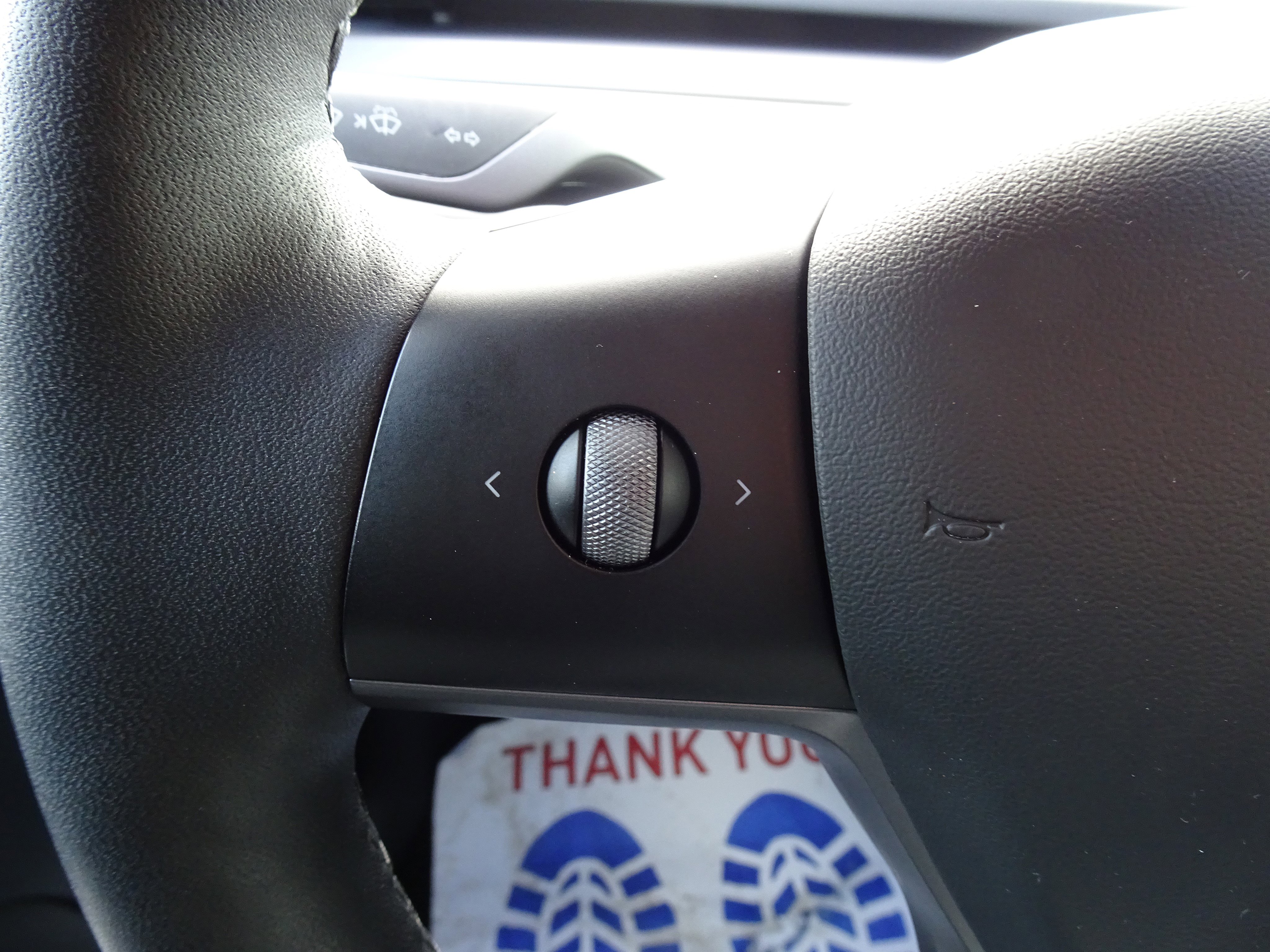 Used 2021 Tesla Model Y Long Range image 23