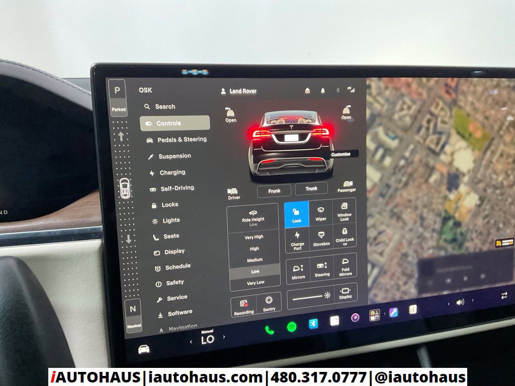 Used 2022 Tesla Model X AWD/4WD image 34