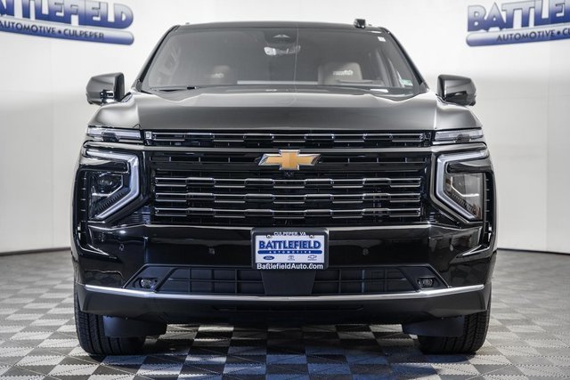 New 2026 Chevrolet Suburban High Country image 2