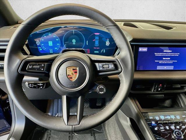 New 2026 Porsche Macan 4 Electric AWD/4WD image 13