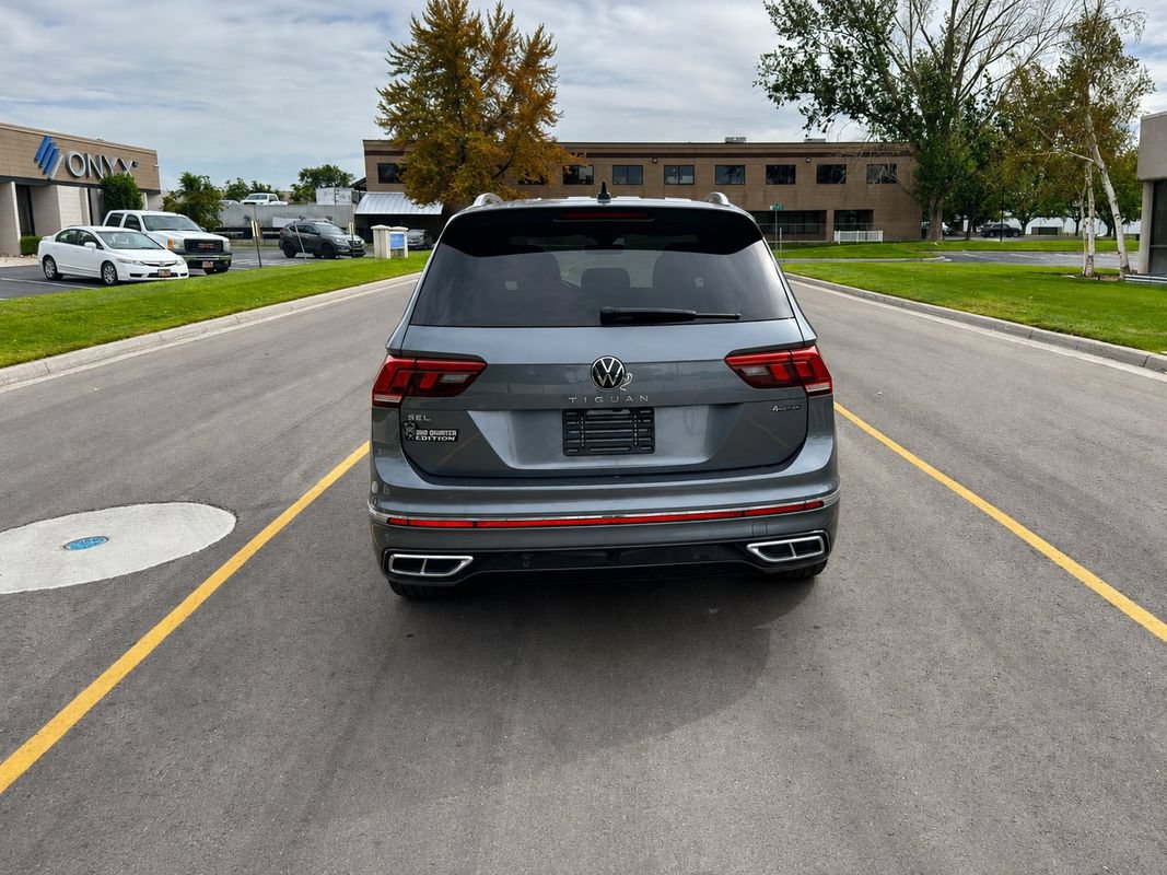 Used 2022 Volkswagen Tiguan SEL R-Line AWD/4WD image 4