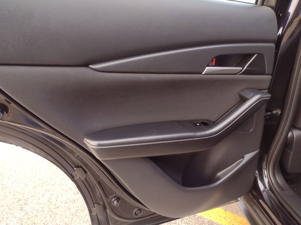 Used 2025 MAZDA CX-30 AWD 2.5 S image 16