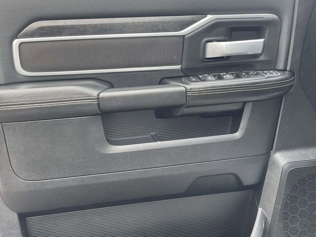 Used 2024 RAM 2500 Big Horn AWD/4WD image 14