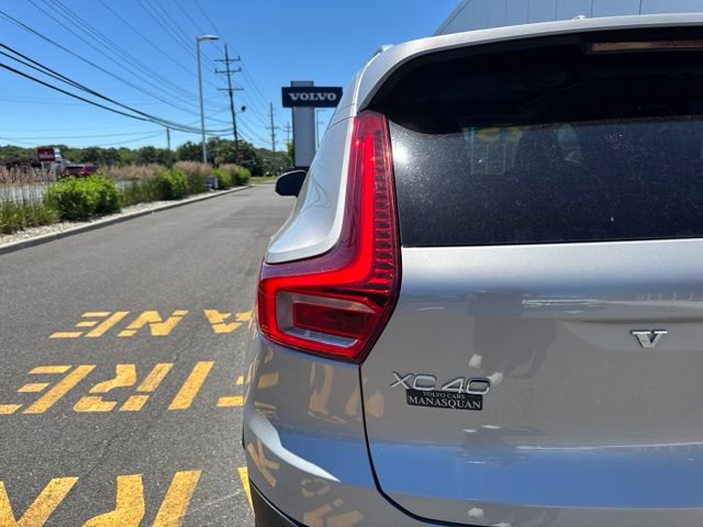 Certified 2025 Volvo XC40 B5 Core AWD/4WD image 10