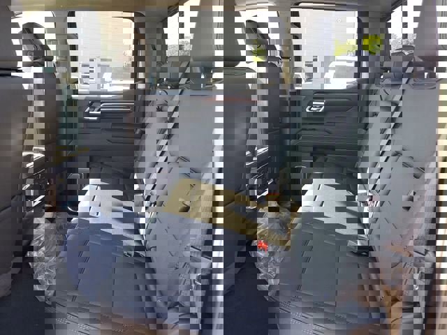 New 2026 GMC Sierra 1500 Denali w/ Denali Reserve Package image 12