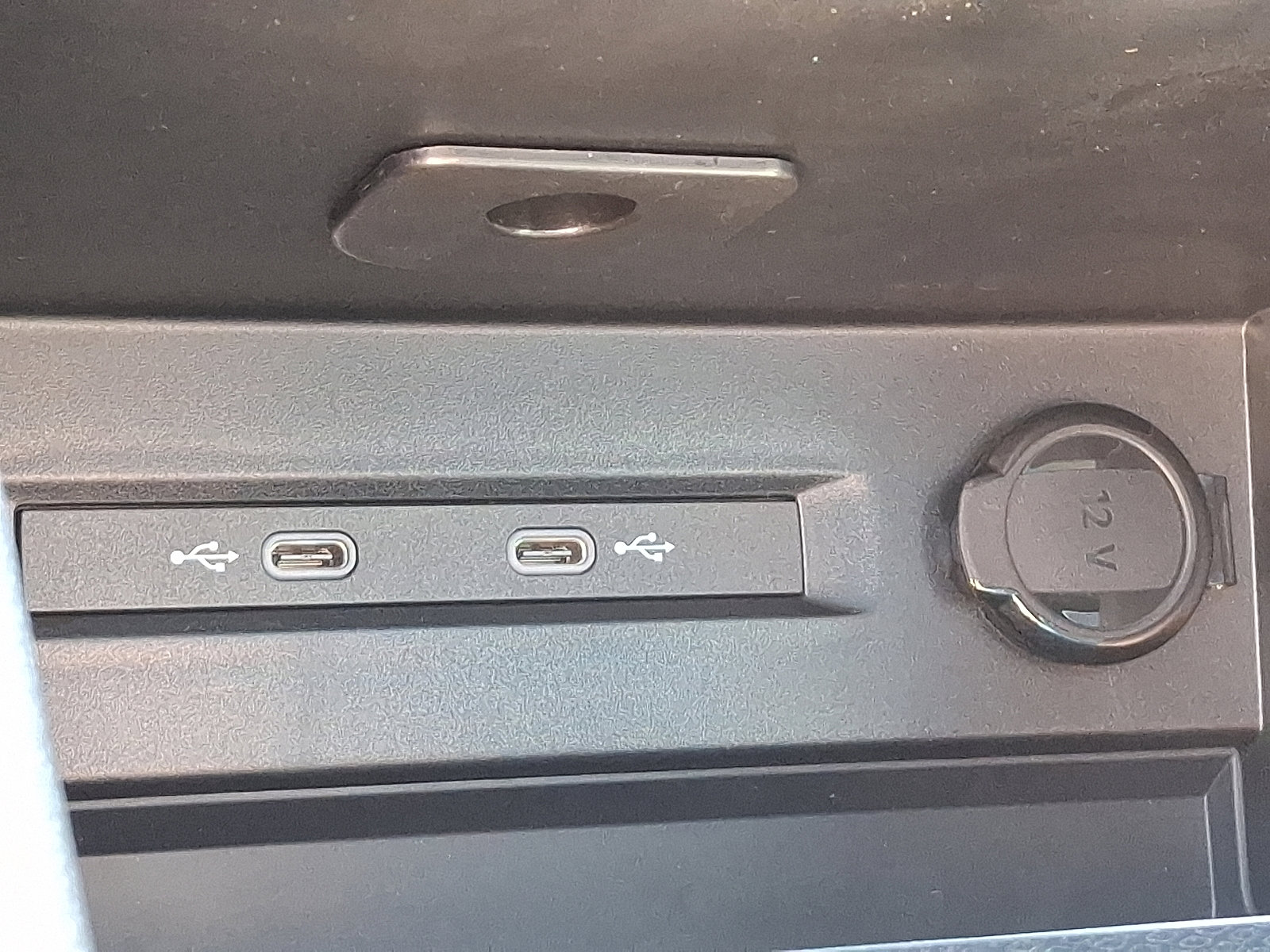 New 2025 Volkswagen Taos SE AWD/4WD image 17